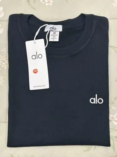 camiseta alo yoga oversized preta tamanho M