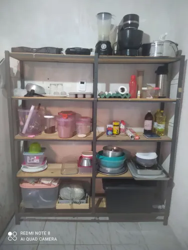 Prateleiras a venda
