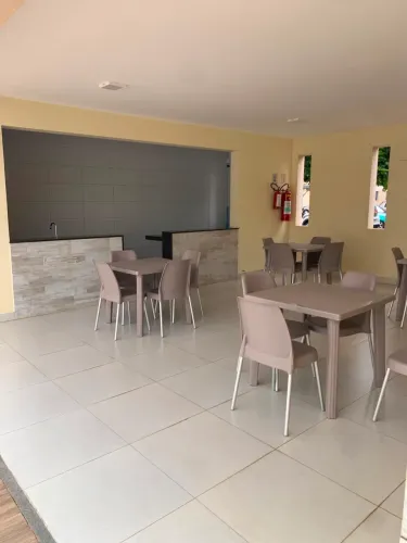 Apartamento no condomínio brisa do mar