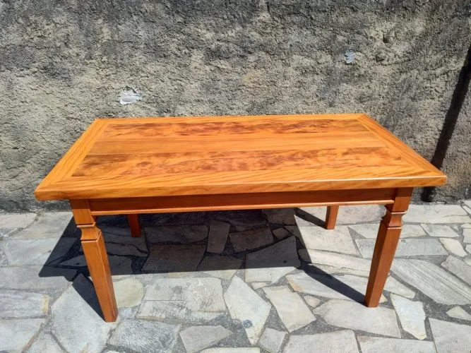 Mesa 1,40 x 90 com 80 altura em madeira maciça peroba rosa 