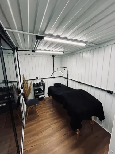Sublocação de studio (container)