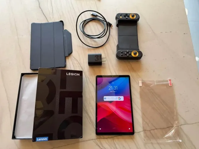 Lenovo Legion Tab Y700 (2023)