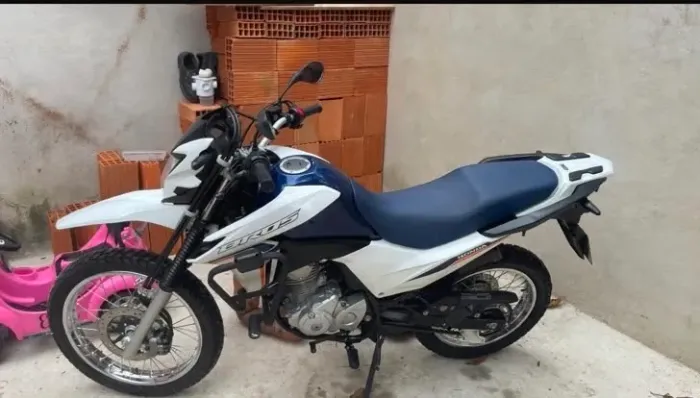 Bros.160 km baixo