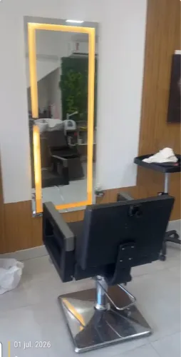 Cadeira hidráulica reclinável
