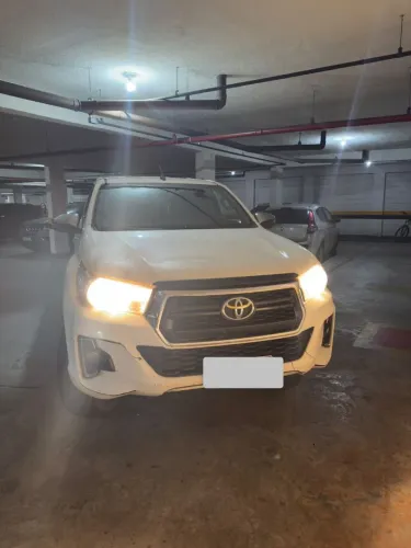 Toyota Hilux CD SRV 4X4 2.8 TDI Diesel Aut. 2020