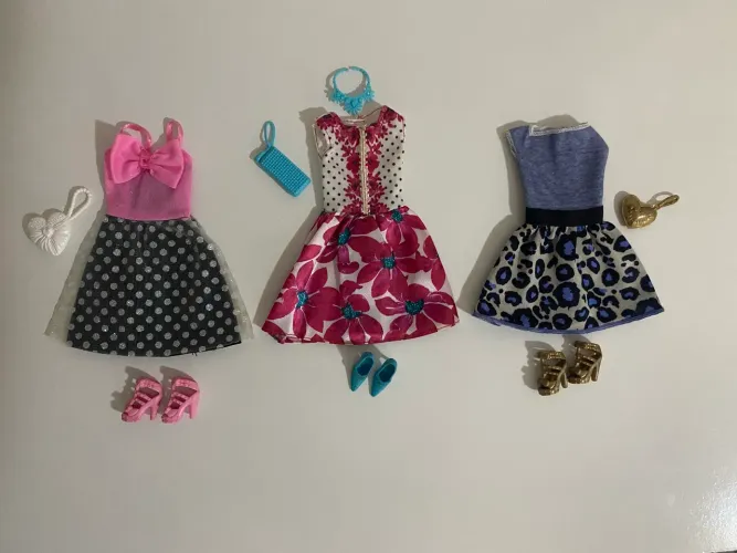 Roupas da Barbie