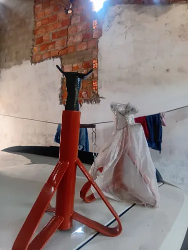 Cavaletes automotivo