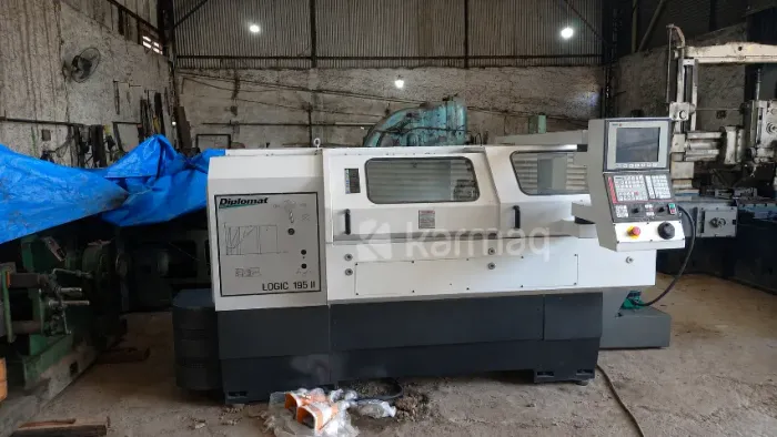 Torno CNC Logic.195II, Nardini com Comando Fagor + transportador de Cavaco. reformada.