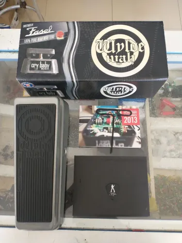 Pedal Wah Wah Cry Baby Wylde