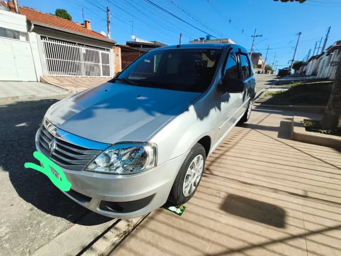 Renault Logan Expres./exp. UP Hi-flex 1.0 16V 4P 2011
