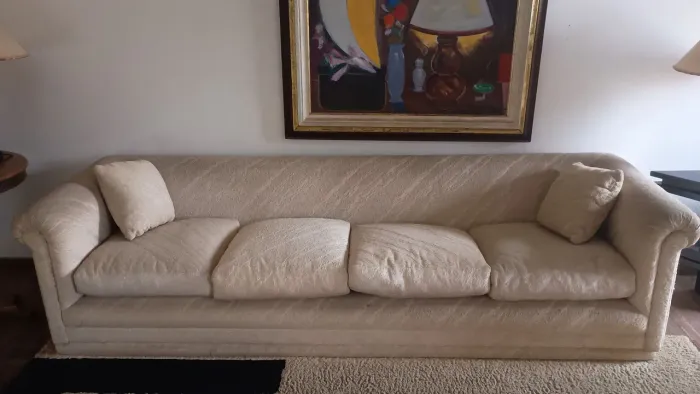 Sofá de 4 lugares Beje