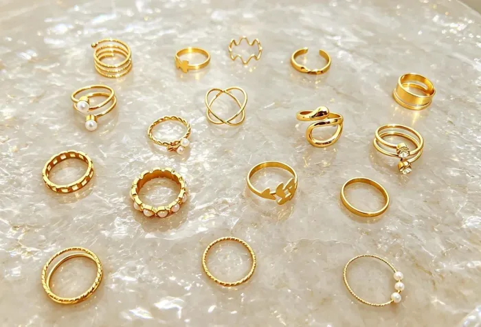 Conjunto 17 Peças de Anéis Dourado Vintage Boêmios Com Design Simples Para Uso Diário