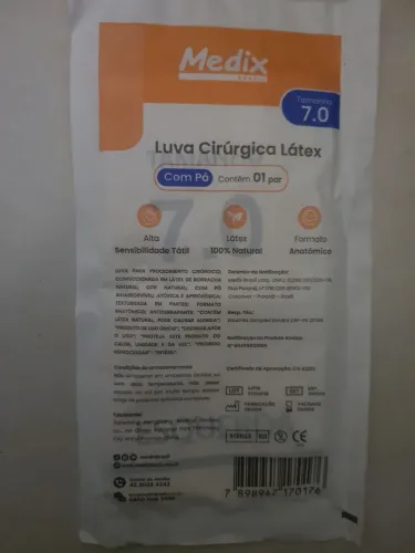Lote de luva cirúrgica estéril látex - 75 unidades