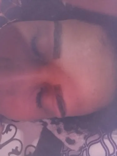 Faço sobrancelhas 
