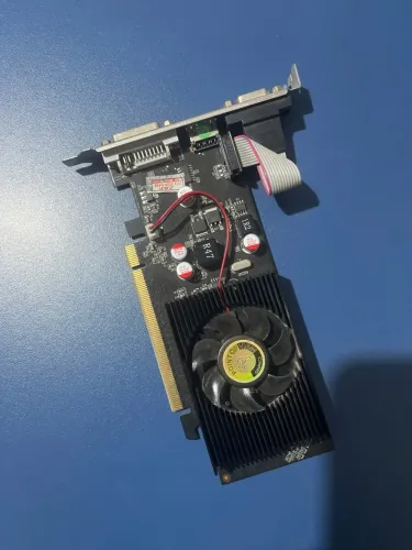 Placa de vídeo 1GB Point Of View
