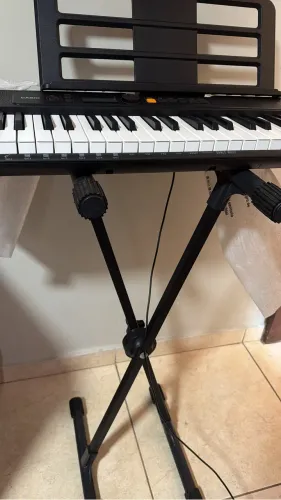 Teclado Musical Casio Casiotone Basico Digital CT-S195