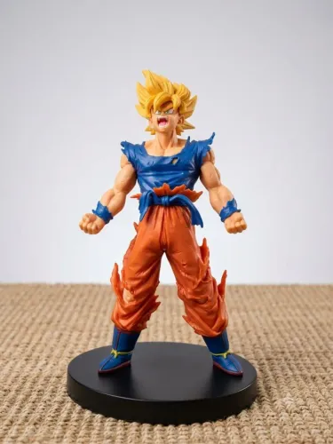 Boneco Goku Super Saiyajin Colecionável Dragon Ball
