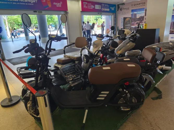 Vendo Scooter elétrica