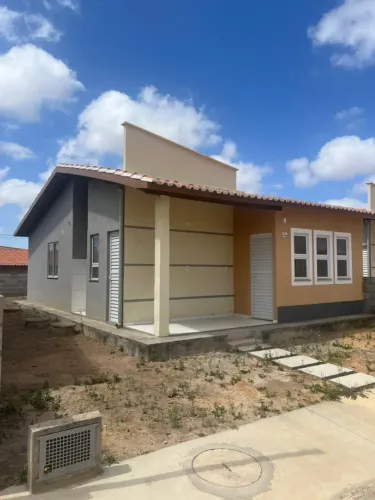 Passo Casa de 3 Quartos no Cond. Cidade Jardim - Parcela R$ 797,88