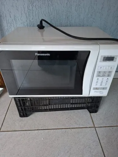 Micro ondas quebrado