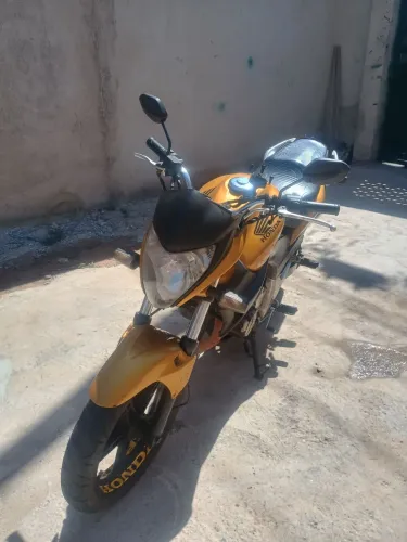 Cb 300