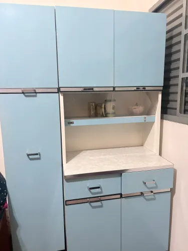 Armário de cozinha em aço