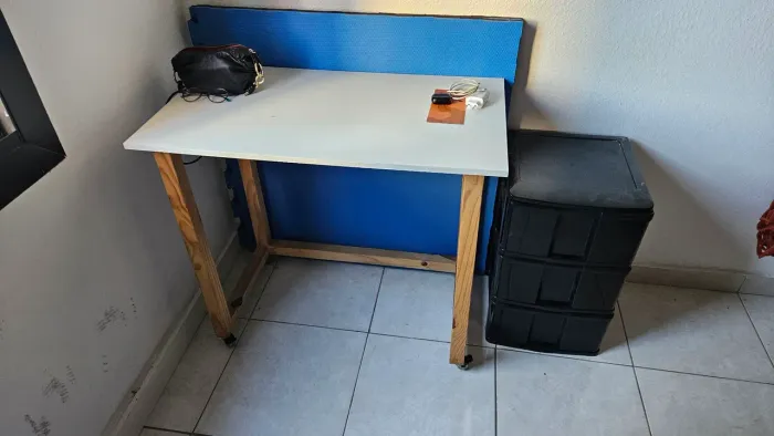 Mesa escrivaninha