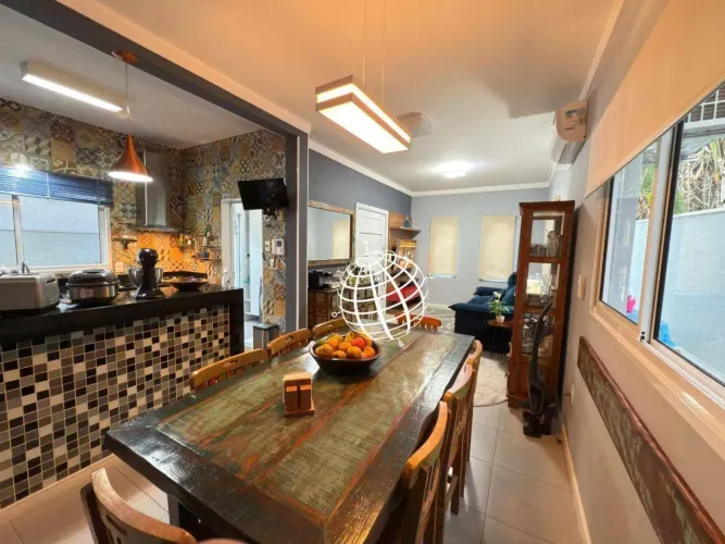 Casa com 3 dormitórios à venda, 90 m² por R$ 680.000,00 - Jardim Nhanguara - Bom Jesus dos