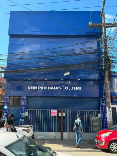 Espaço Comercial com 300 m² para Locação em Pernambués - Salvador - BA