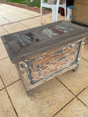 Vendo baú de madeira