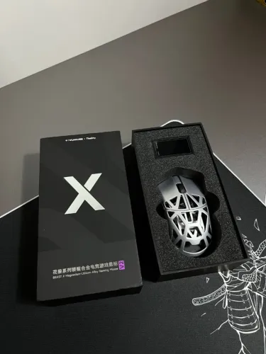 (Novo) Mouse WLmouse Beast X Max V2 - Prata
