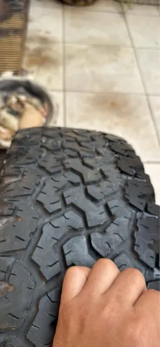 PNEU BF GOODRICH MICHELIN 16