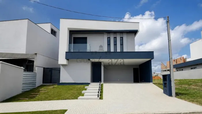 Casa Condomínio Terras Alpha com 03 Suítes e um escritório