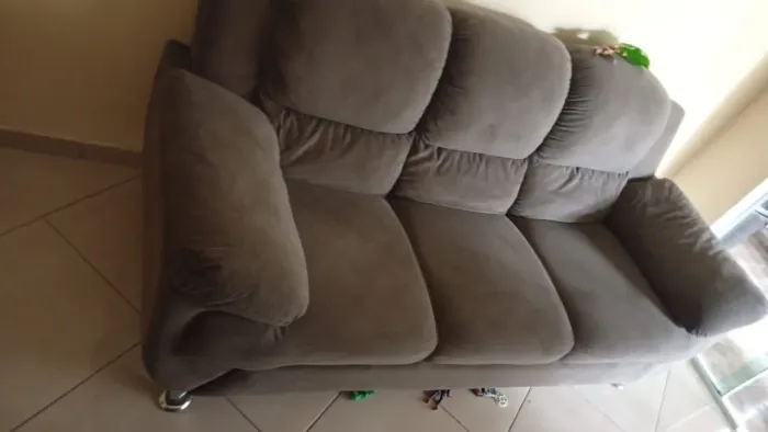 Vendo Sofá 700 R$