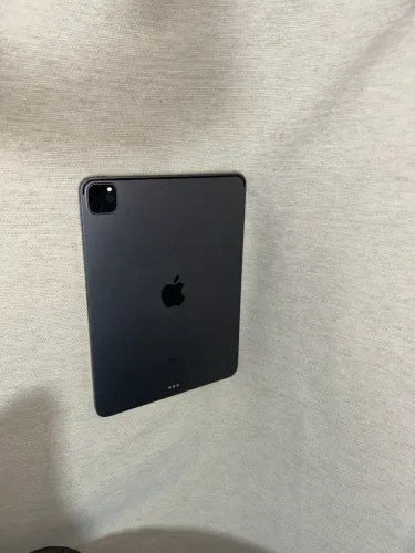 iPad pro m1 128GB 11"