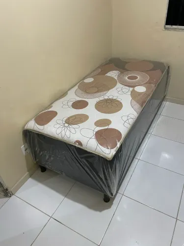Cama box