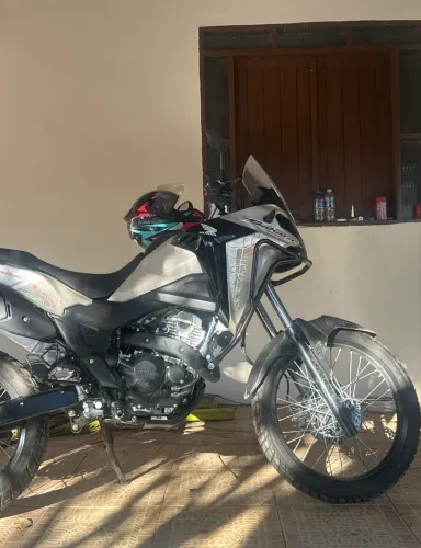 Vendo Sahara semi nova 6 mil km rodado só rodar