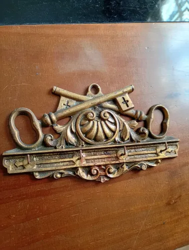 Porta chaves de Bronze Retrô 
