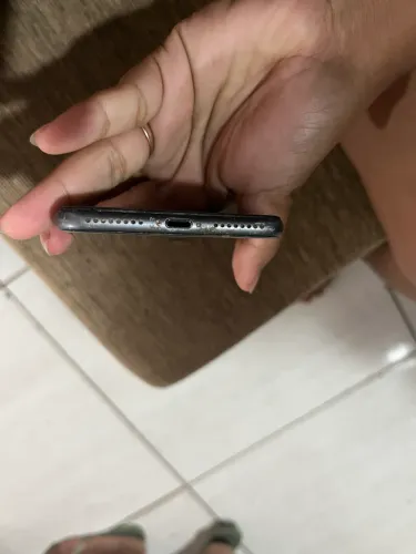 iPhone 8 Plus - preto