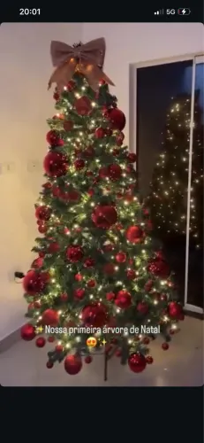 Árvore de Natal + 270 bolas 