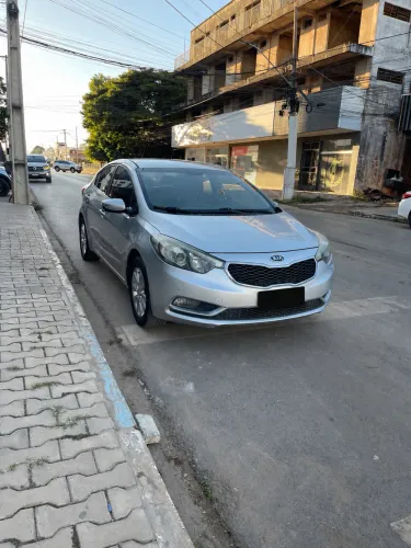 Kia Motors Cerato 1.6 16V Flex Aut. 2014