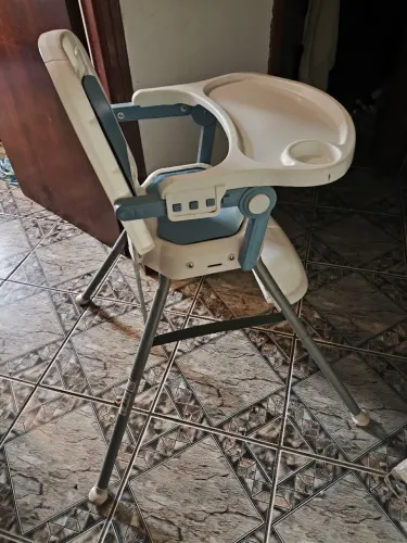 Cadeira de alimentação