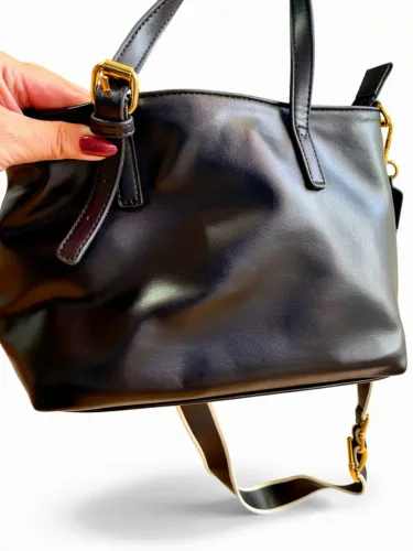 Bolsa Pequena Pretinha Básica