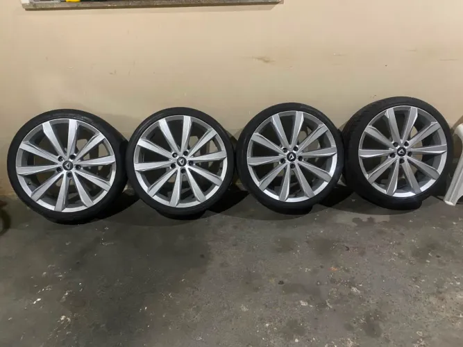 Vendo rodas a20,furaçao 5/114