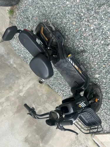 Scooter Eletrica X7 2000w 20ah 2025