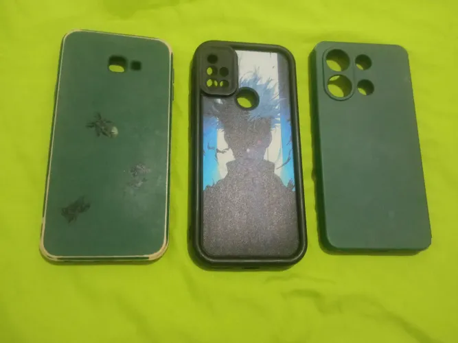 Vendo capa de celular semi novas