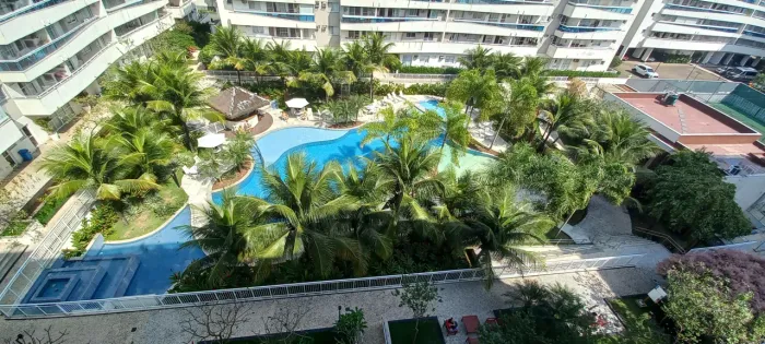 Oportunidade! Apartamento 2 quartos no Recreio, condomínio Onda Carioca, segurança e lazer