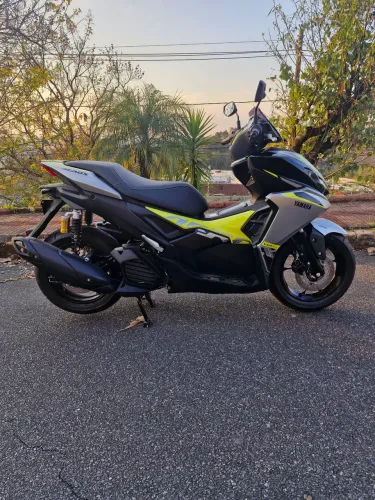 Yamaha aerox abs 50km!!!! 2027!!!! Emplacada!!!!