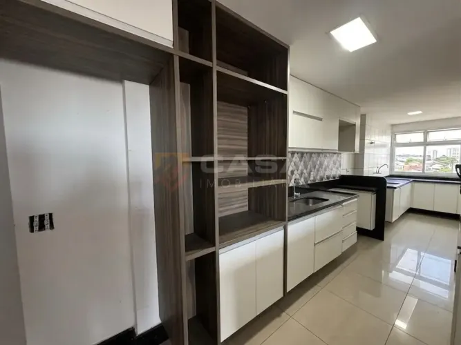 Apartamento 3 Quartos com suíte em Valparaiso