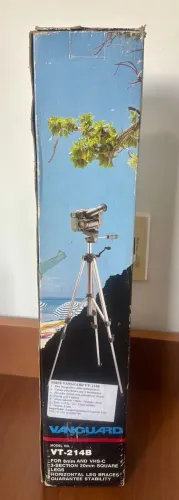 Tripé Vanguard VT-214B - Compacto e Prático